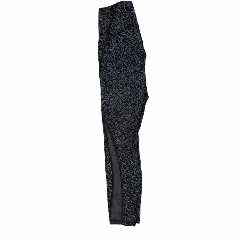 Women’s Lululemon athletica Black and Gray Leggings - Picture 4 of 4